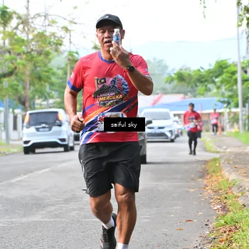 Runner Photo 5943126