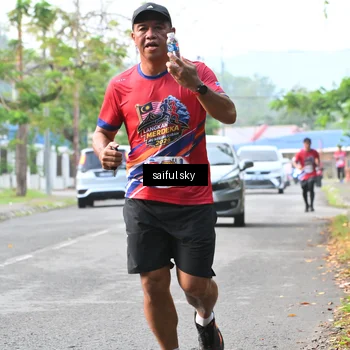 Runner Photo 5943130