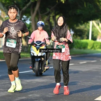 Runner Photo 5943141