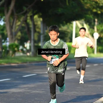 Runner Photo 5943165