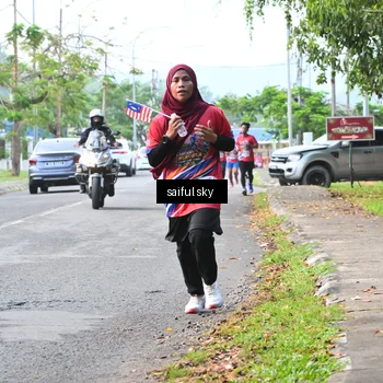 Runner Photo 5943168