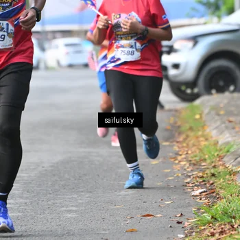 Runner Photo 5943211