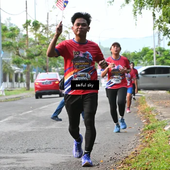 Runner Photo 5943216