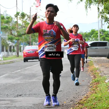 Runner Photo 5943218