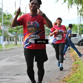 Runner Photo 5943231