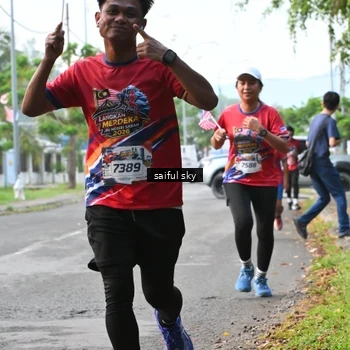 Runner Photo 5943241