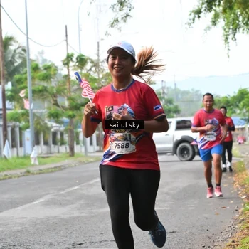 Runner Photo 5943242