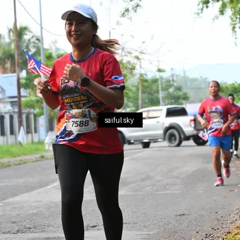 Runner Photo 5943249