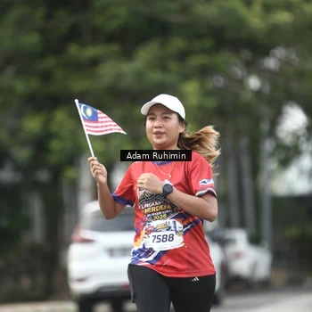 Runner Photo 5943302