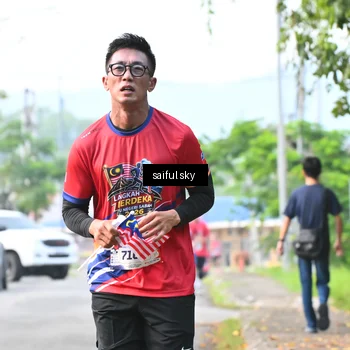Runner Photo 5943315