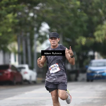 Runner Photo 5943319
