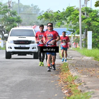 Runner Photo 5943329