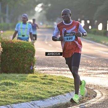 Runner Photo 5943330