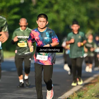 Runner Photo 5943336