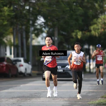 Runner Photo 5943341