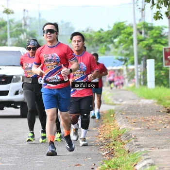 Runner Photo 5943343