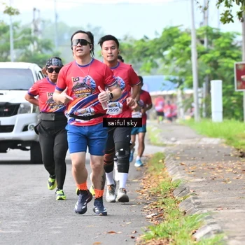 Runner Photo 5943346