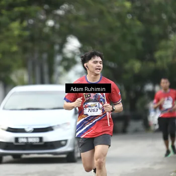 Runner Photo 5943358