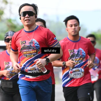 Runner Photo 5943379