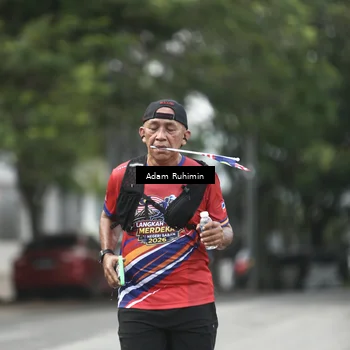 Runner Photo 5943381