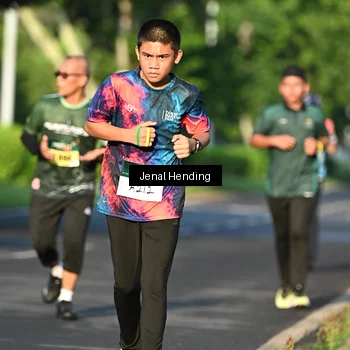 Runner Photo 5943396