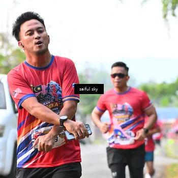 Runner Photo 5943442