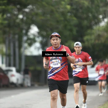 Runner Photo 5943455