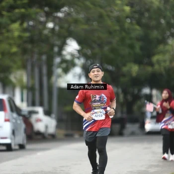 Runner Photo 5943464