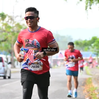 Runner Photo 5943476