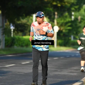 Runner Photo 5943525