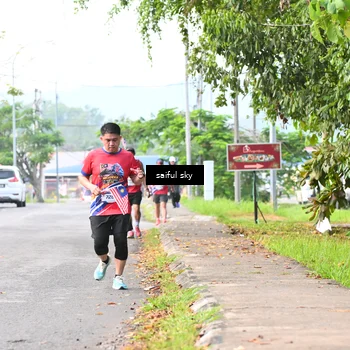 Runner Photo 5943657