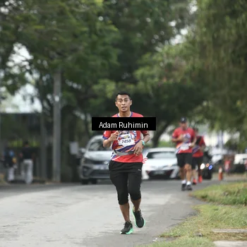 Runner Photo 5943662
