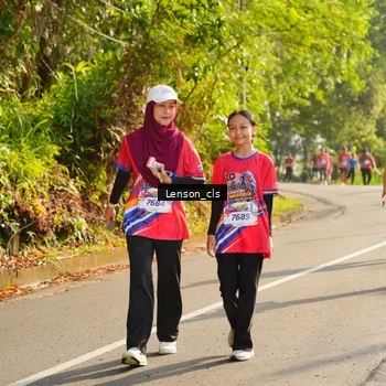 Runner Photo 5943672