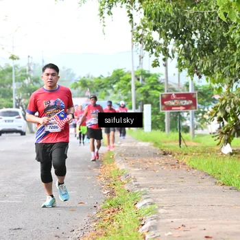 Runner Photo 5943676