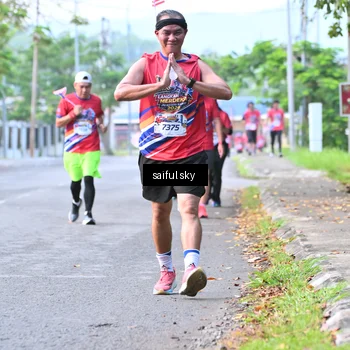Runner Photo 5943775