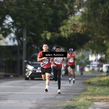 Runner Photo 5943792