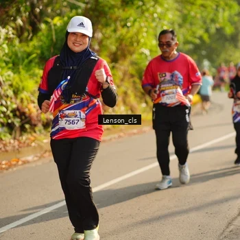 Runner Photo 5943794