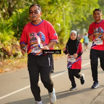 Runner Photo 5943799