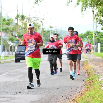 Runner Photo 5943860