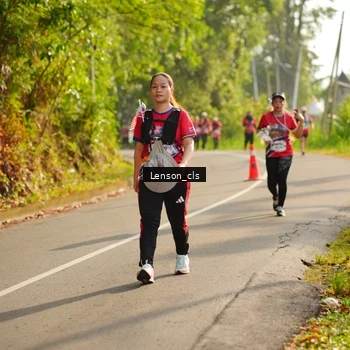 Runner Photo 5943895