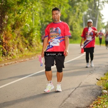 Runner Photo 5943902