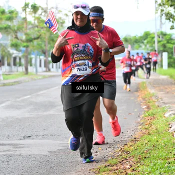 Runner Photo 5943915