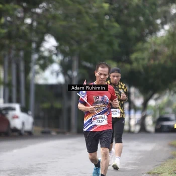 Runner Photo 5943930