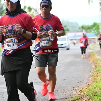 Runner Photo 5943935