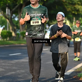 Runner Photo 5944012