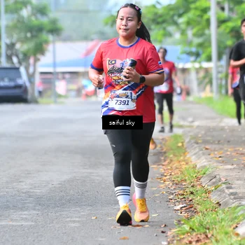 Runner Photo 5944053