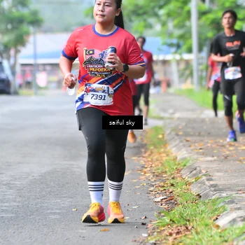 Runner Photo 5944060