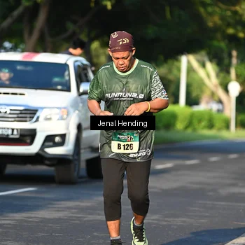 Runner Photo 5944071