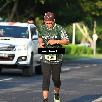 Runner Photo 5944124