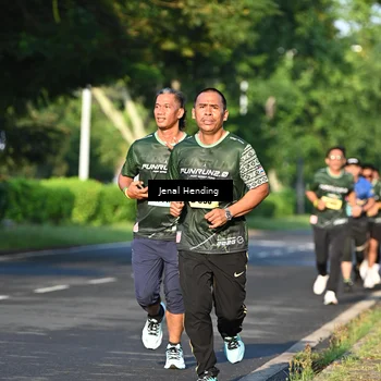 Runner Photo 5944173